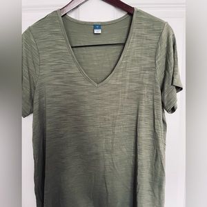 Luxe V-neck Old Navy Tee